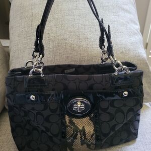 Coach Shoulder Black Handbag. Super Clean. Great Condition